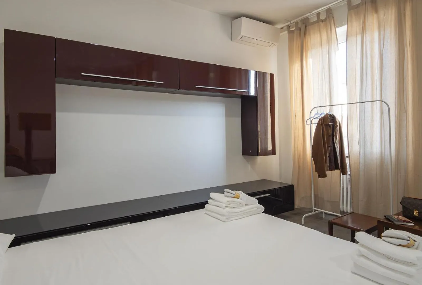 Apartment Modern 3 Bedroom With Balcony Steps From San Siro By Rentopolis Milan Italy