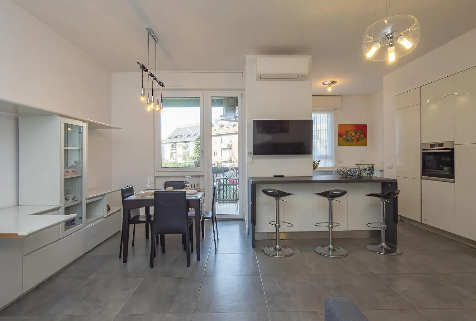Modern 3 Bedroom With Balcony Steps From San Siro By Rentopolis Milan