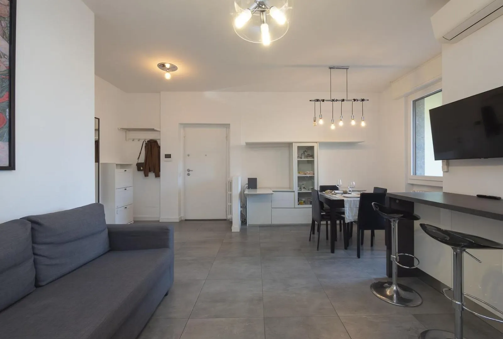 Modern 3 Bedroom With Balcony Steps From San Siro By Rentopolis Milan