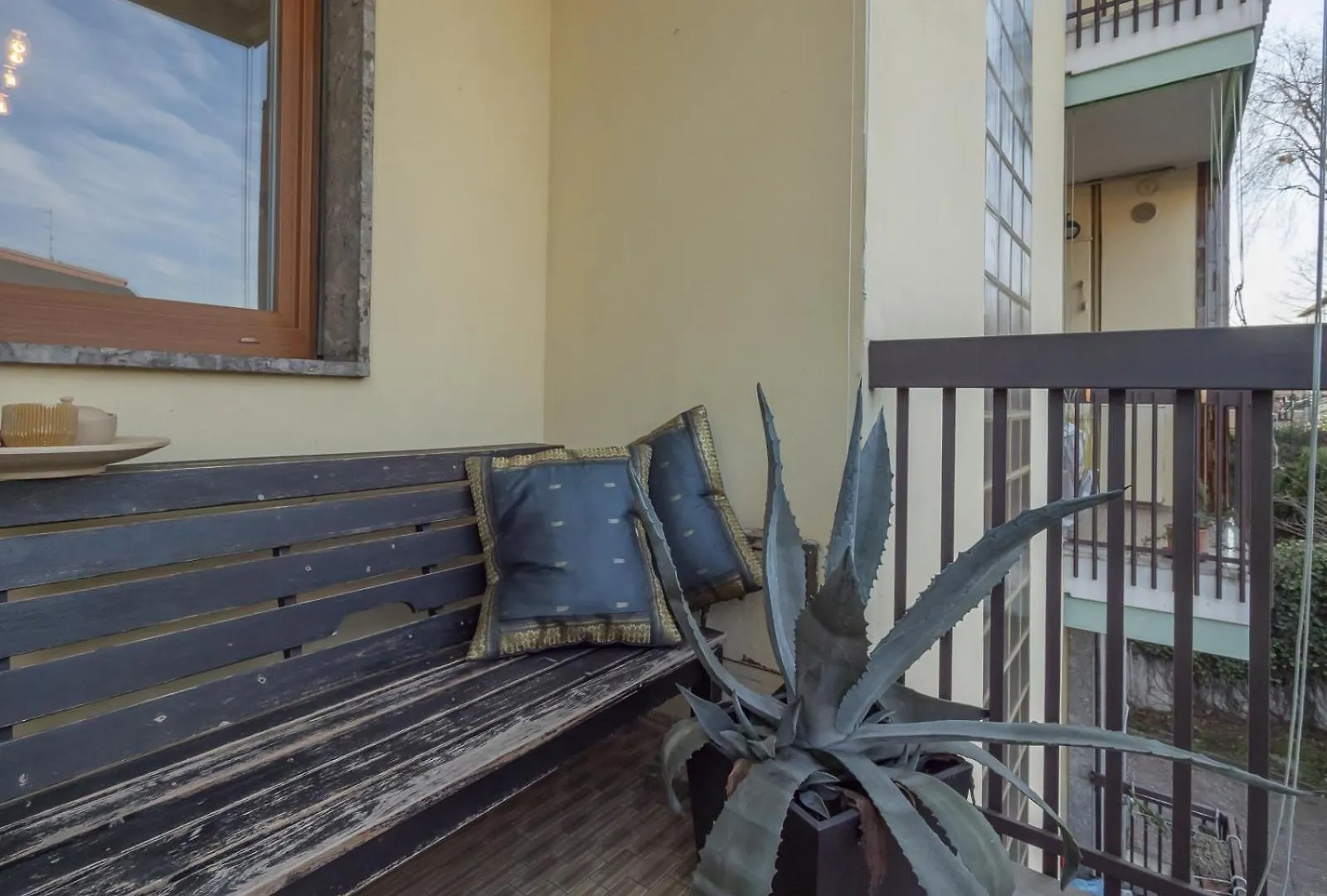 Διαμέρισμα Modern 3 Bedroom With Balcony Steps From San Siro By Rentopolis Μιλάνο Ιταλία